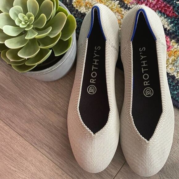 Rothy’s round toe size 7.5 light gray woman’s flat shoes - Picture 10 of 12